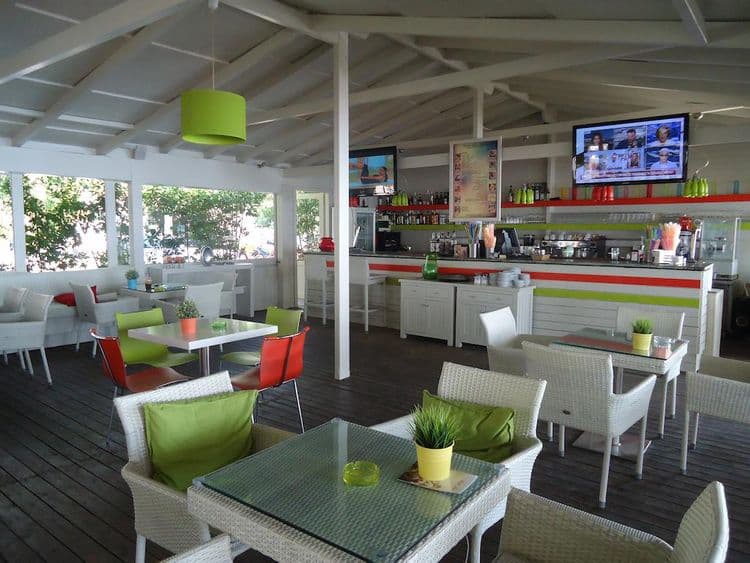 Eviana Beach Hotel