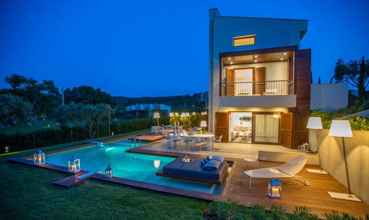 Avaton Luxury Villas Resort