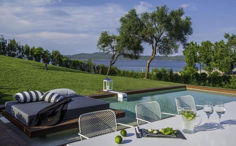 Avaton Luxury Villas Resort