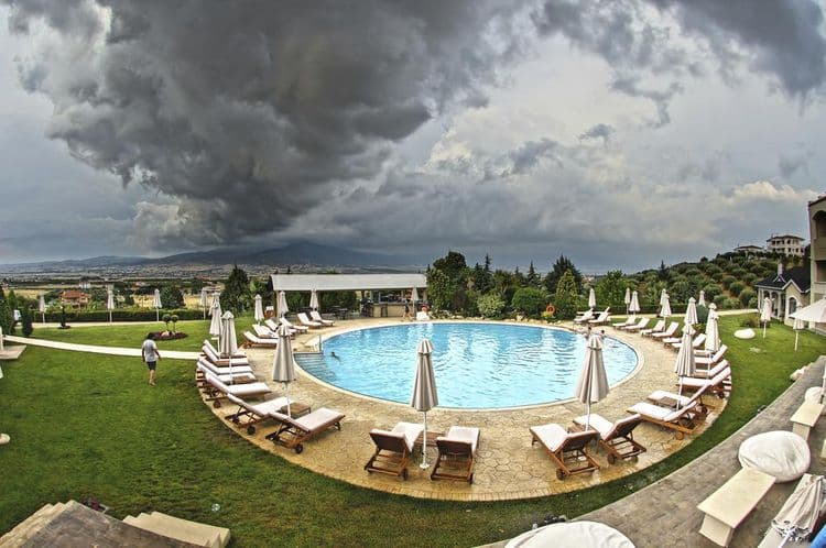 Heaven Hotel