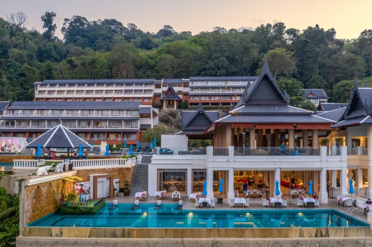 The Aquamarine Resort & Villa