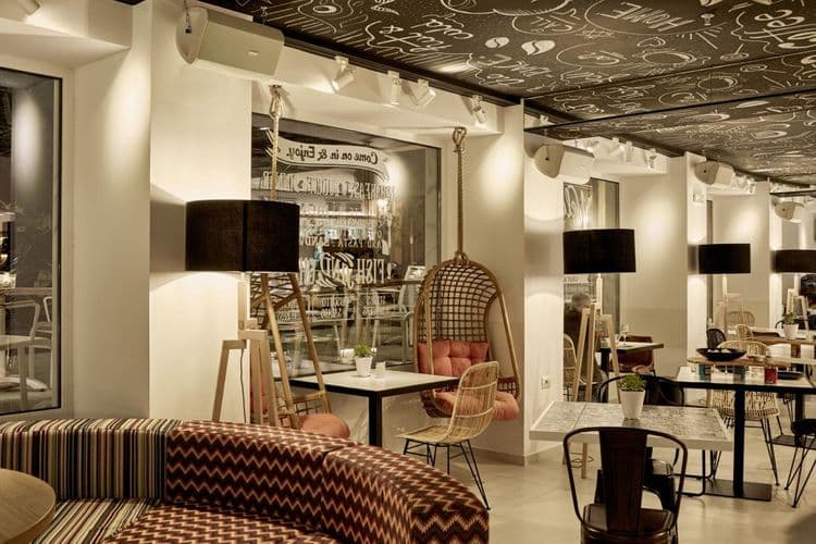 Olive Green Hotel