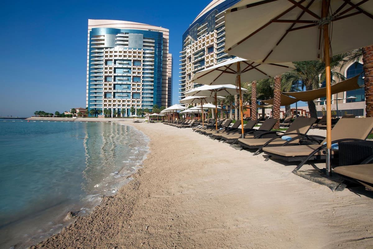 Bab Al Qasr Beach Hotel And Spa
