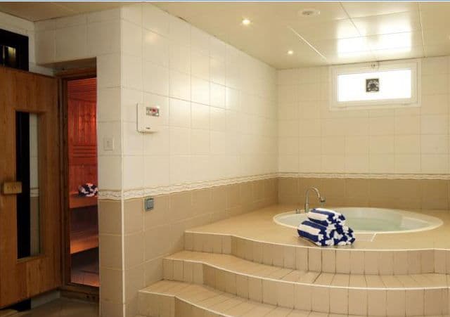 Avari Hotel Apartments Al Barsha