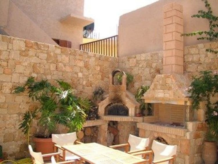 7 Days Apartments