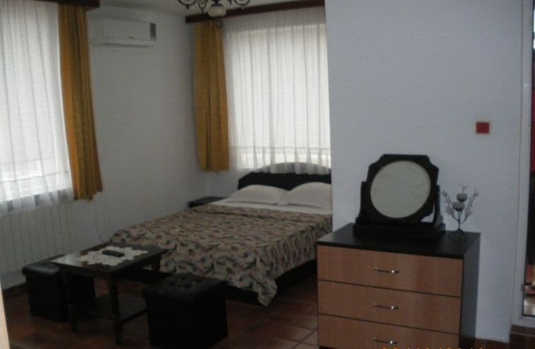 Keti Guest House