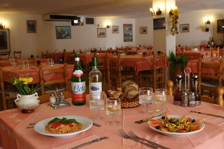 Cesotta Hotel