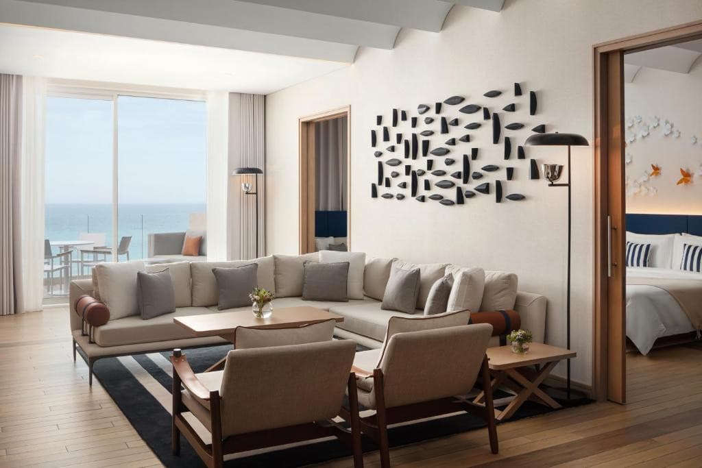 THE ST. REGIS AL MOUJ MUSCAT RESORT