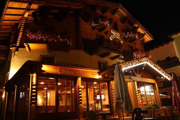 Helvetia Hotel