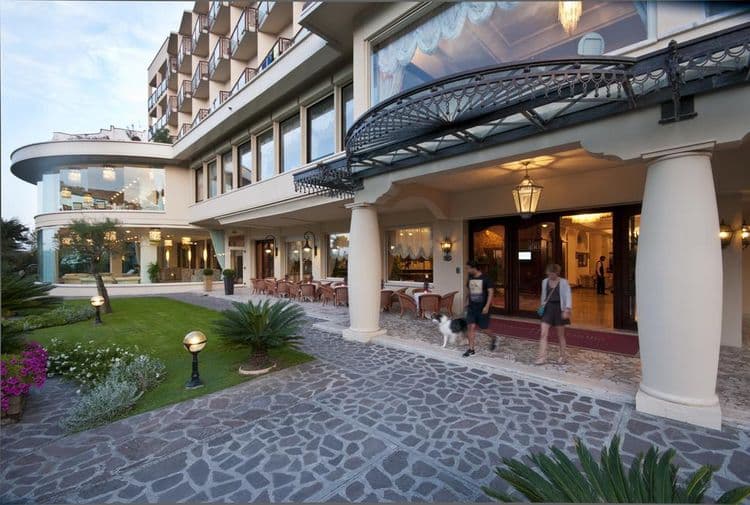 Gallia Grand Hotel