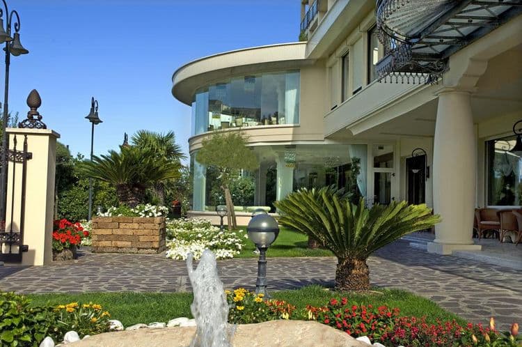 Gallia Grand Hotel