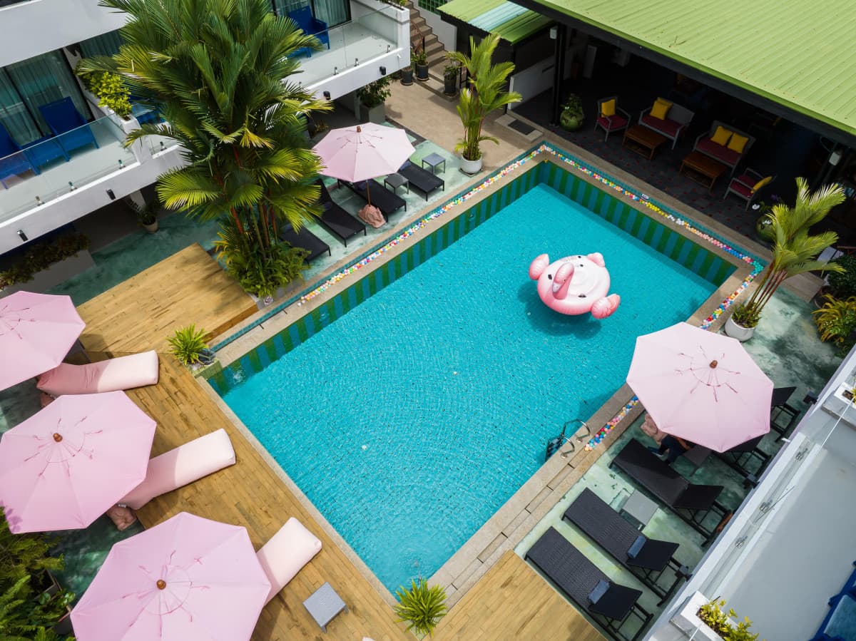 Cc`s Hideaway Hotel