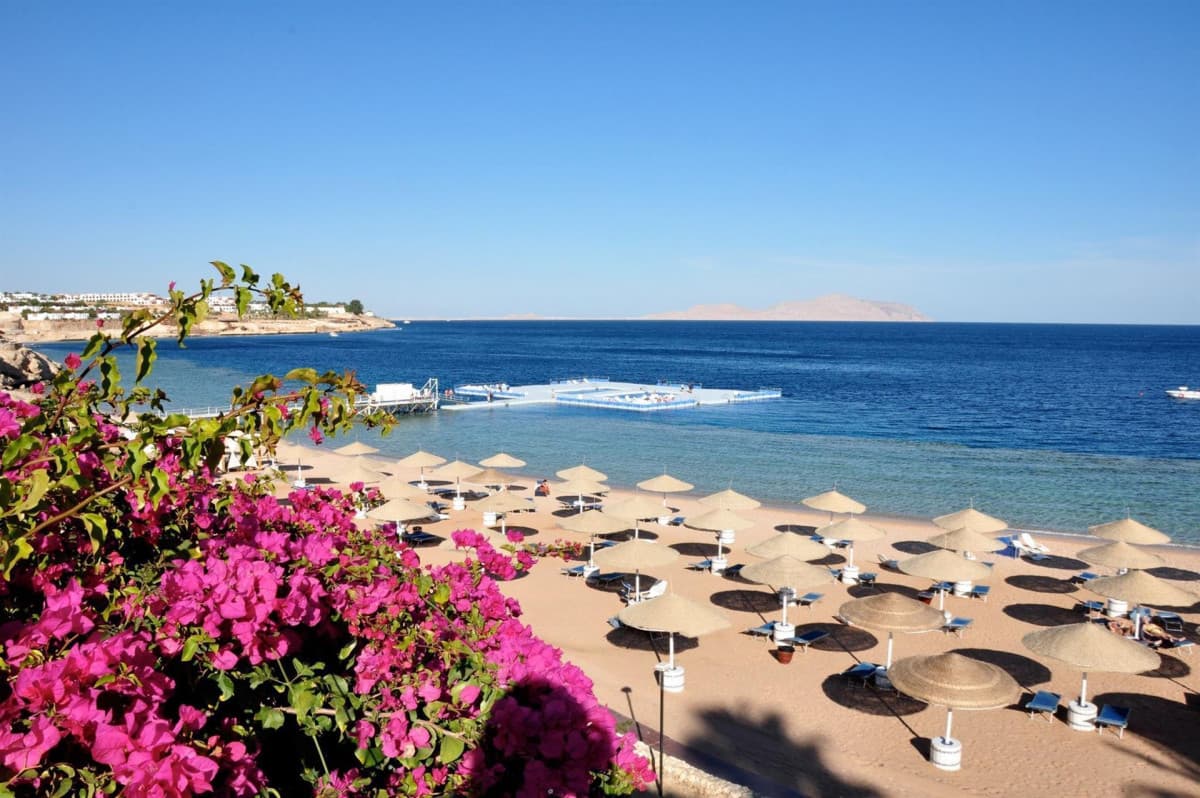 Domina Coral Bay Prestige Pool
