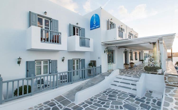 Adonis Hotel