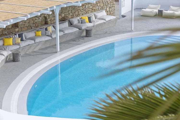 Boheme Hotel