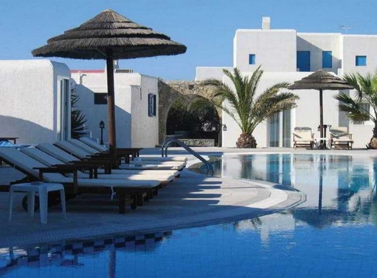 Giannoulaki Hotel