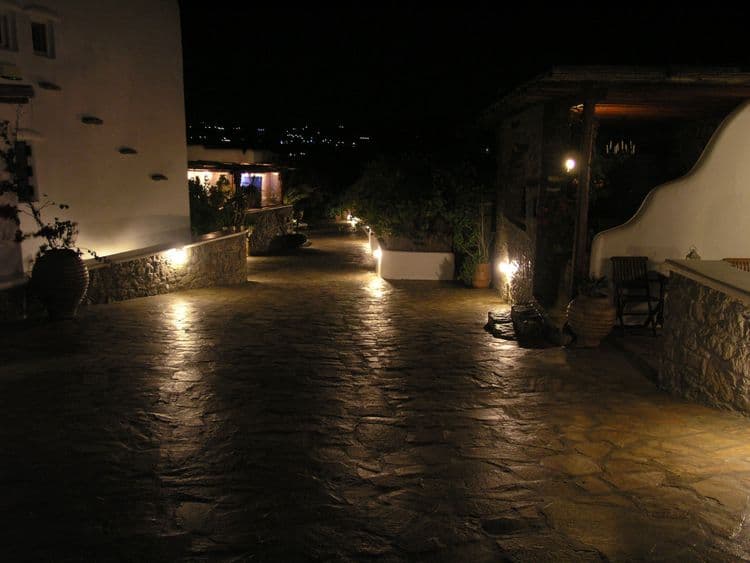 Iros Boutique Hotel