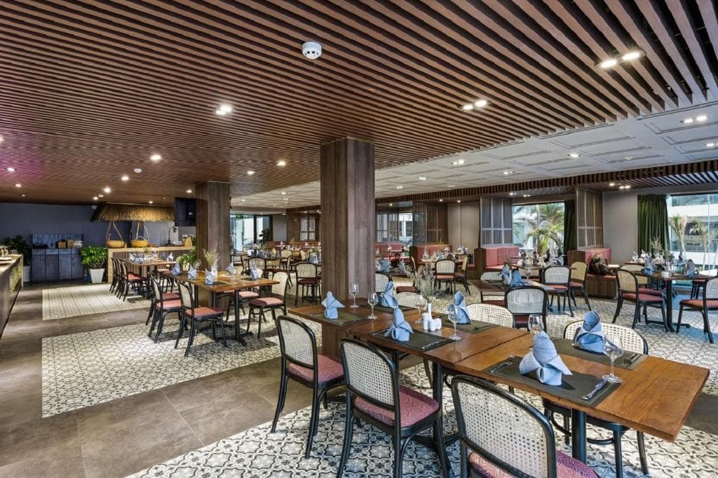 Sunset Beach Resort & SPA