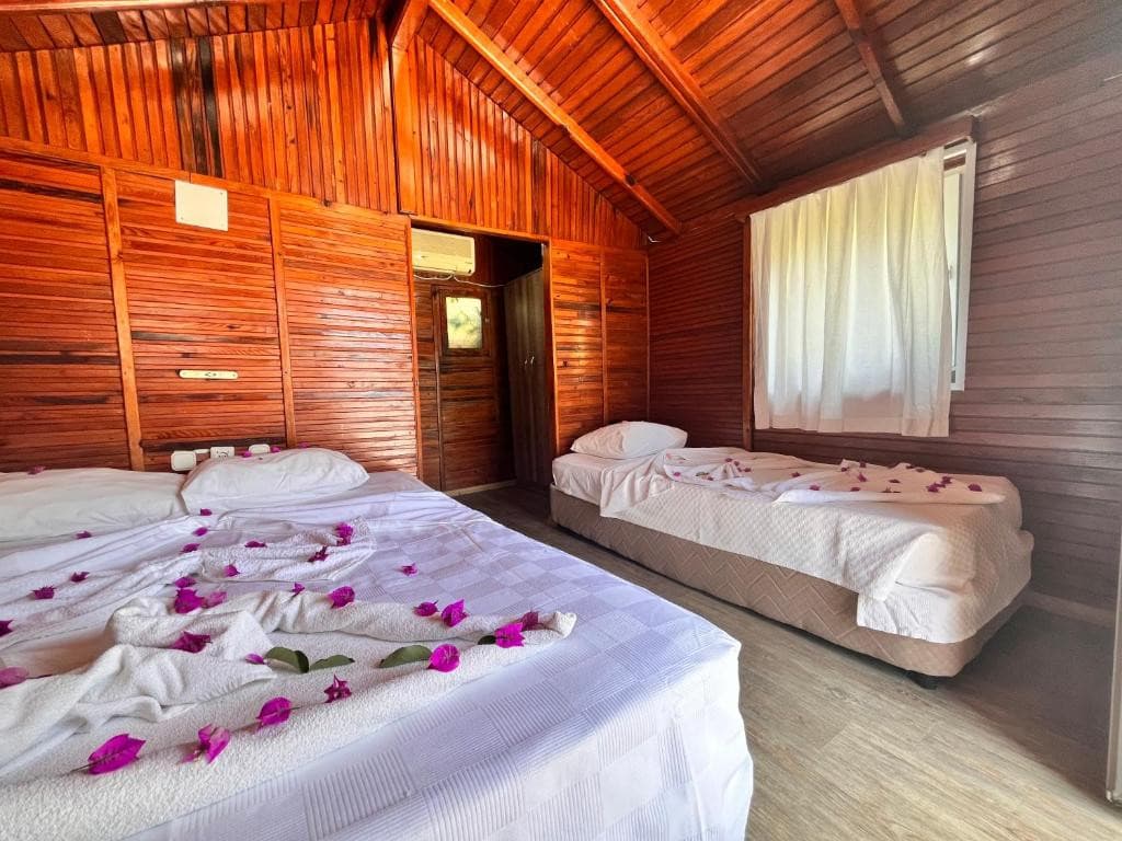 Imeros Hotel