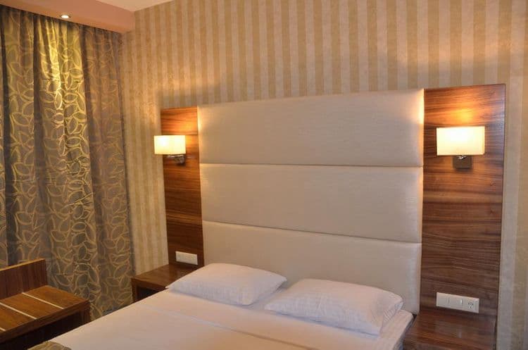 4-You Residence Hotel