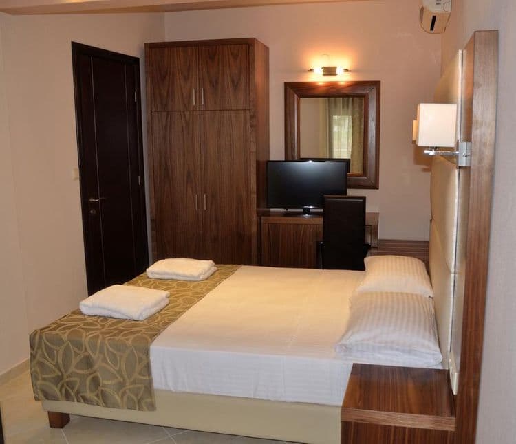 4-You Residence Hotel
