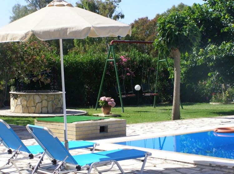 Skidi Beach Villa