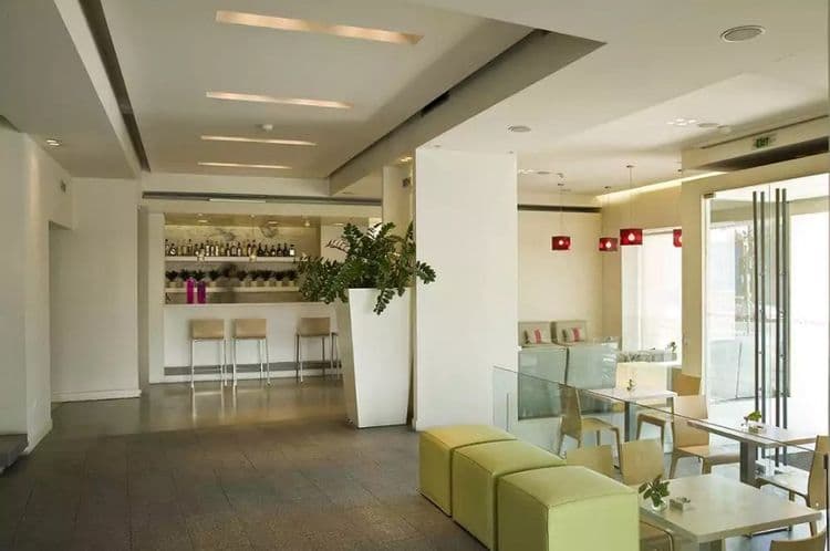 Ariston Hotel