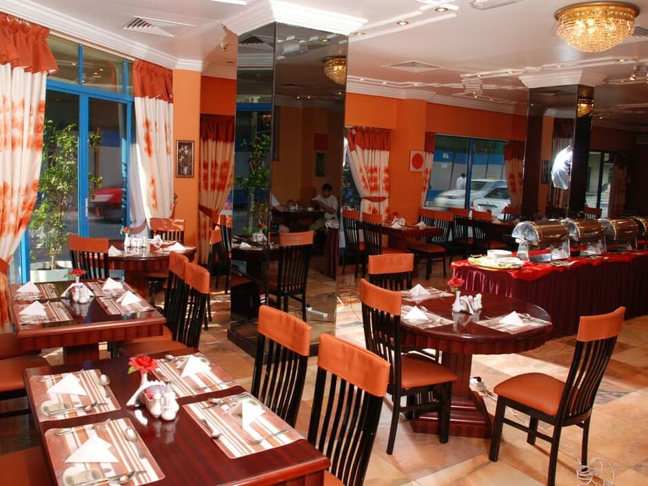 Al Bustan Hotel Flats