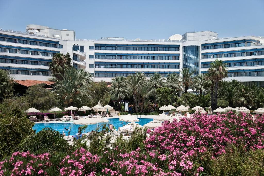 Sunrise Resort Hotel