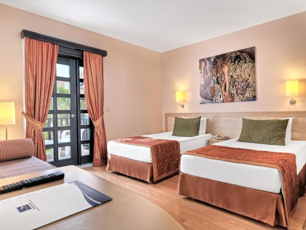 Sunrise Resort Hotel