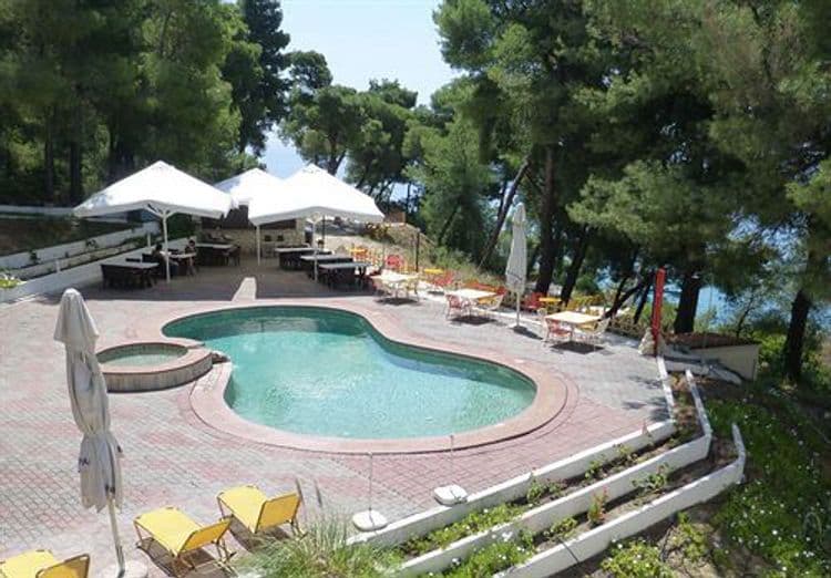 Dryades Hotel