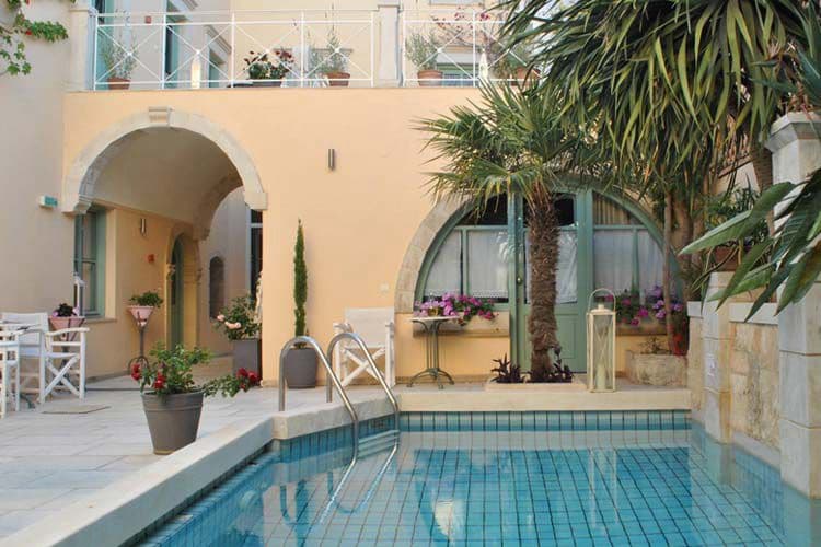 Mythos Suites Hotel
