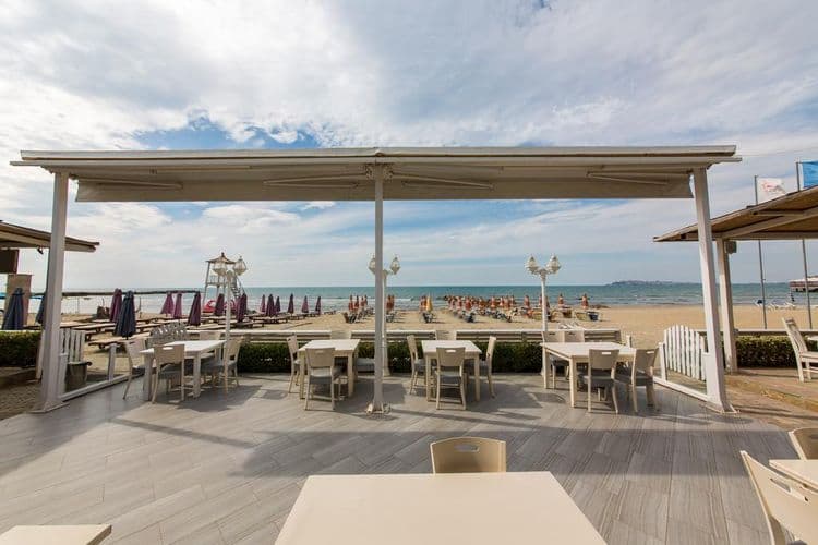 Aler Hotel Durres