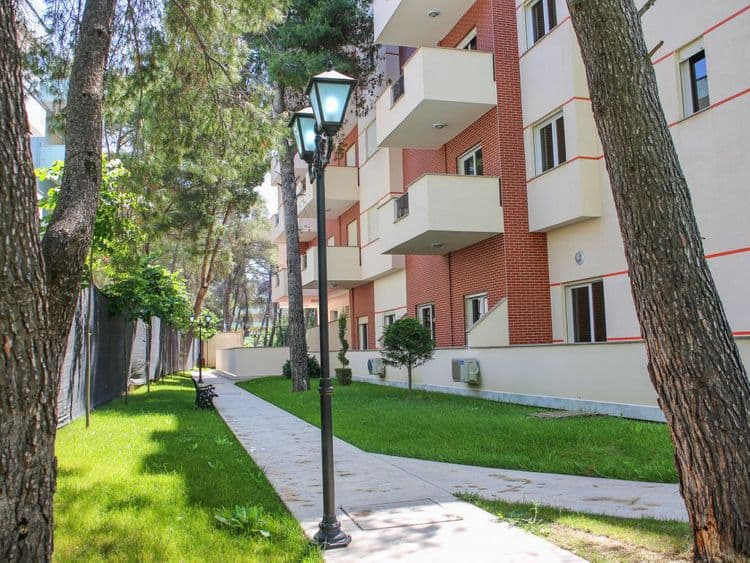 Aler Luxury Apartments Durres