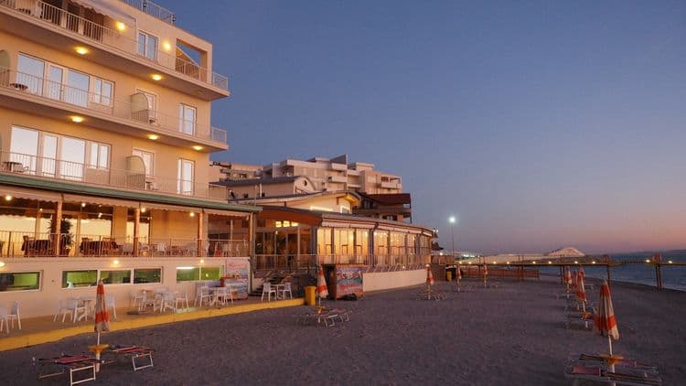 Aragosta Hotel