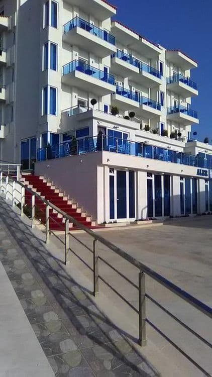 ALER Holiday Inn Saranda Hotel