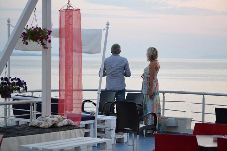 Seaside Artist Hotel