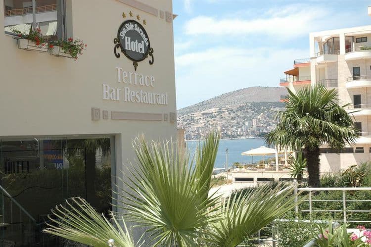 Seaside Artist Hotel