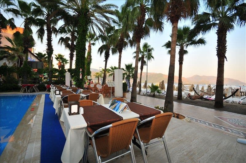 Palm Beach Hotel