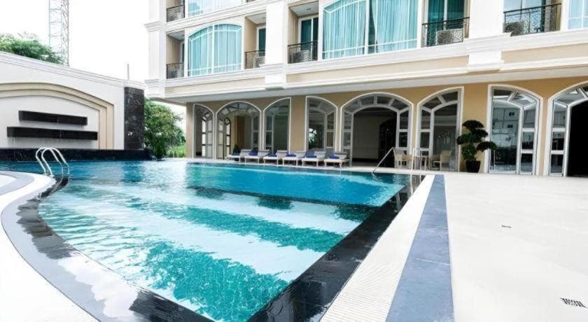 Lk Grand Empire