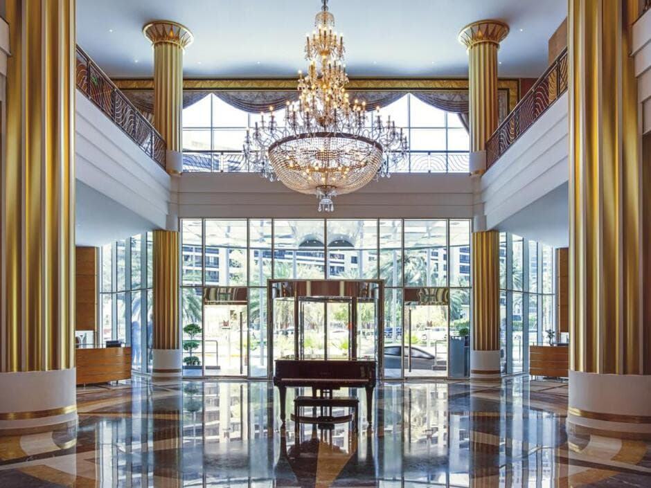 Corniche Hotel Abu Dhabi