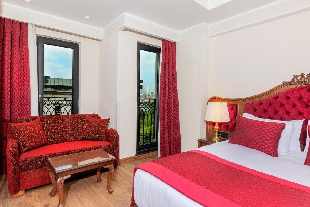 MUKARNAS PERA HOTEL