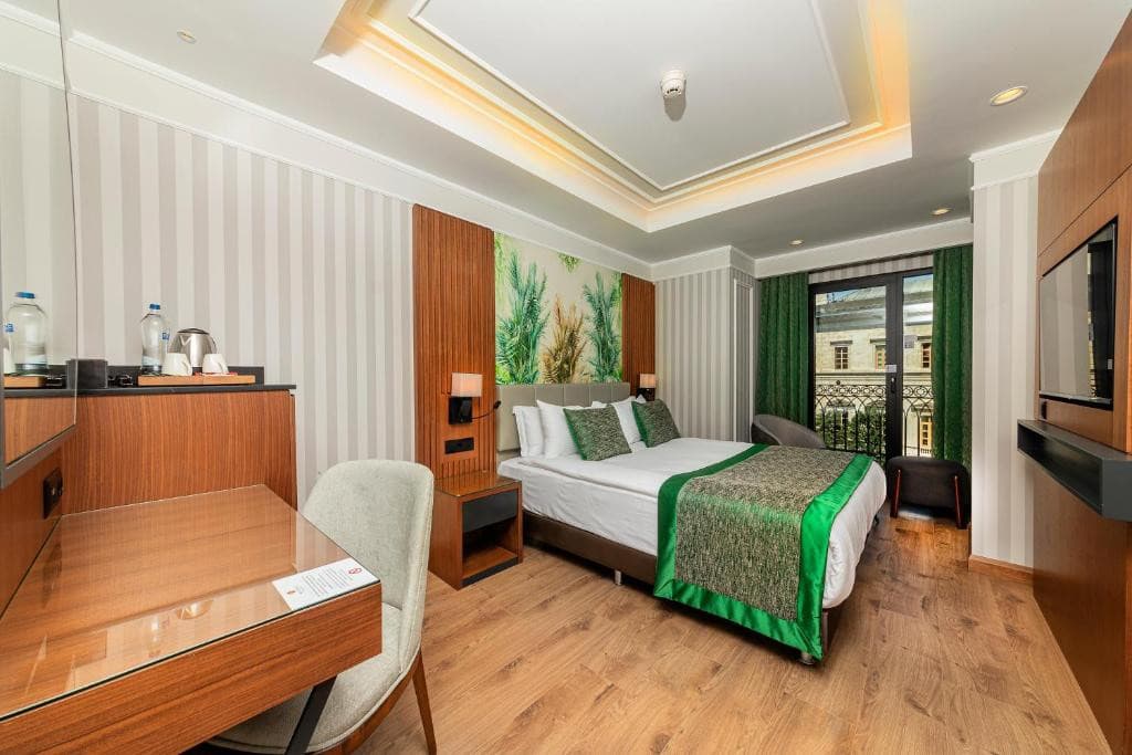 MUKARNAS PERA HOTEL