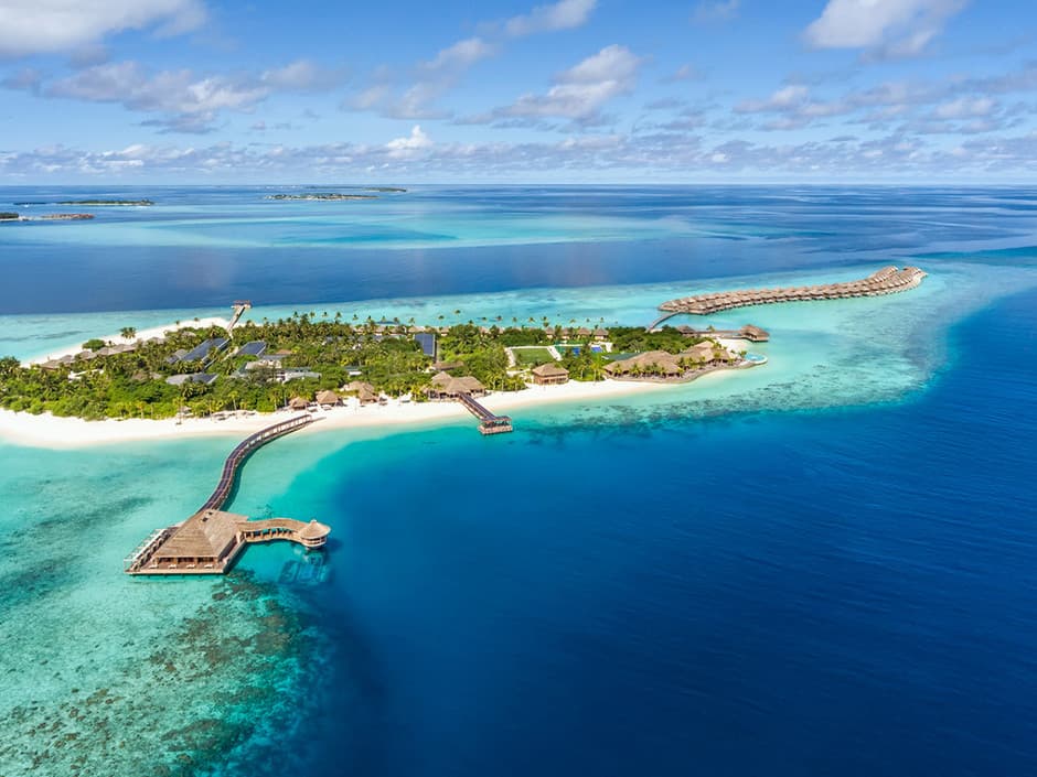 Hurawalhi Island Resort