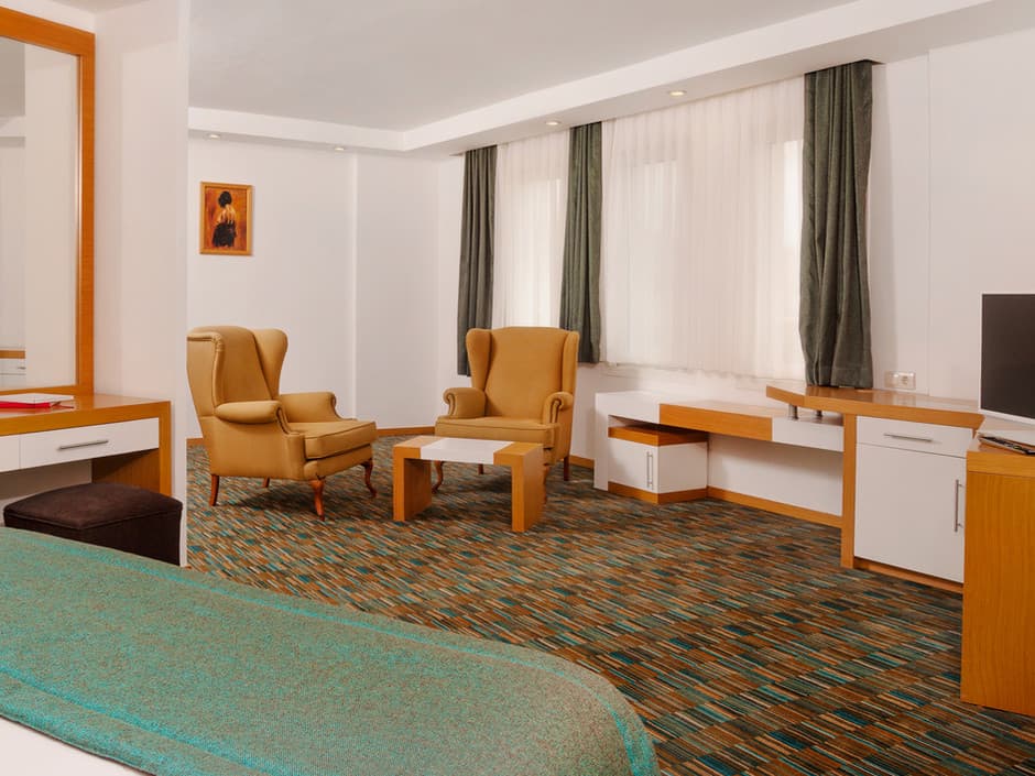 Ladonia Hotels Adakule