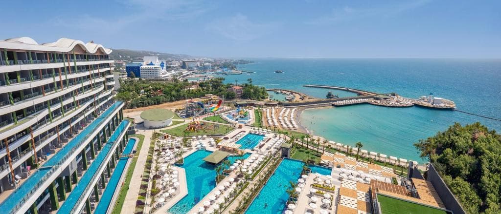 Mylome Luxury Hotel & Resort