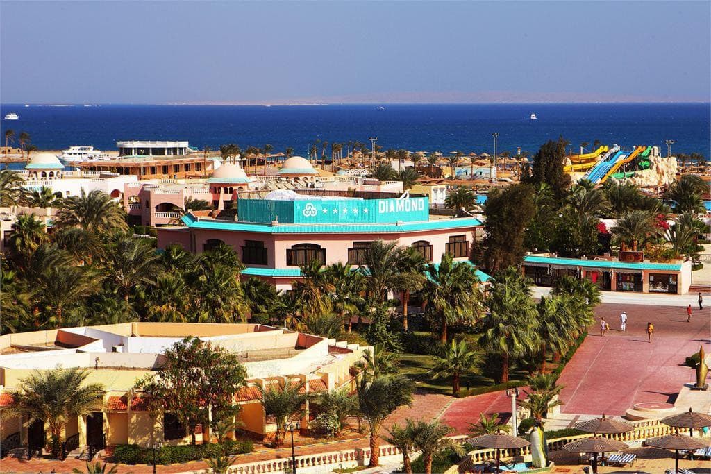 Golden 5 Diamond Resort