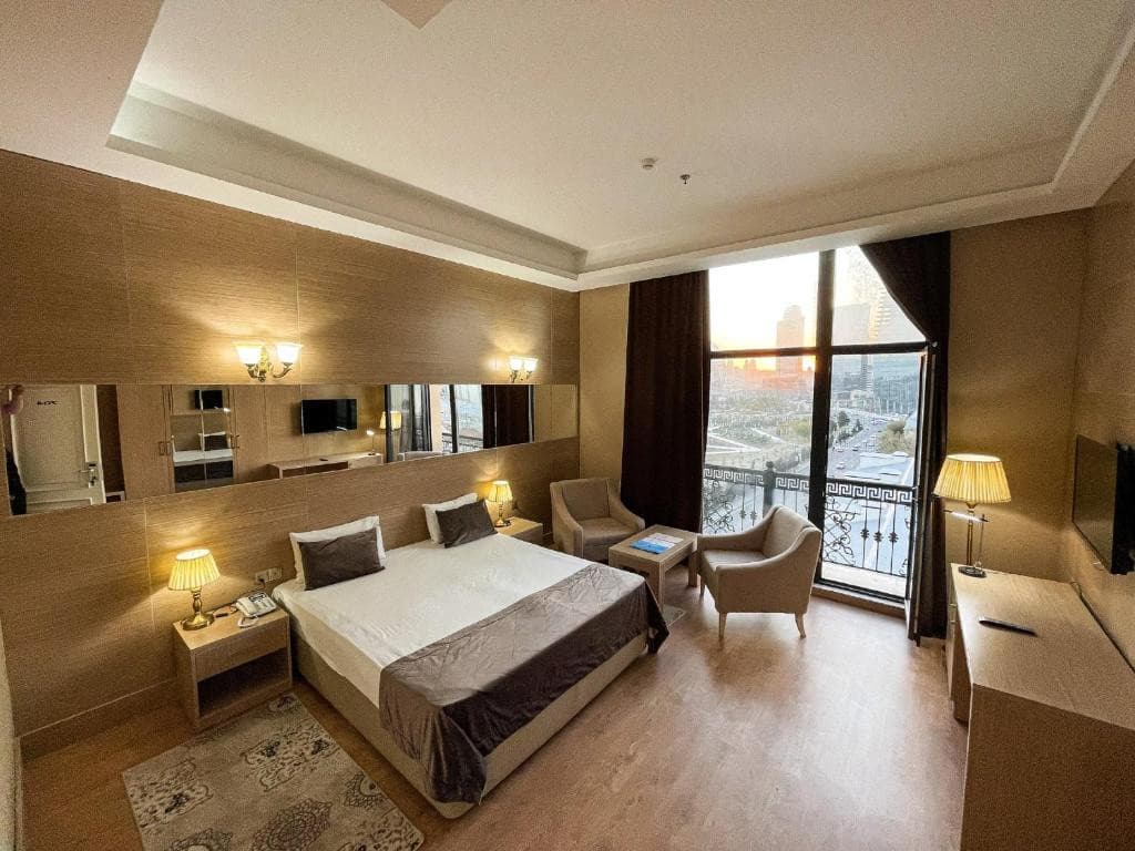 NOBEL HOTEL