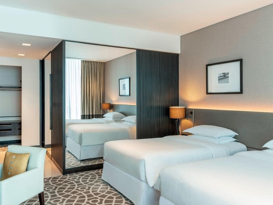 Sheraton Grand Hotel