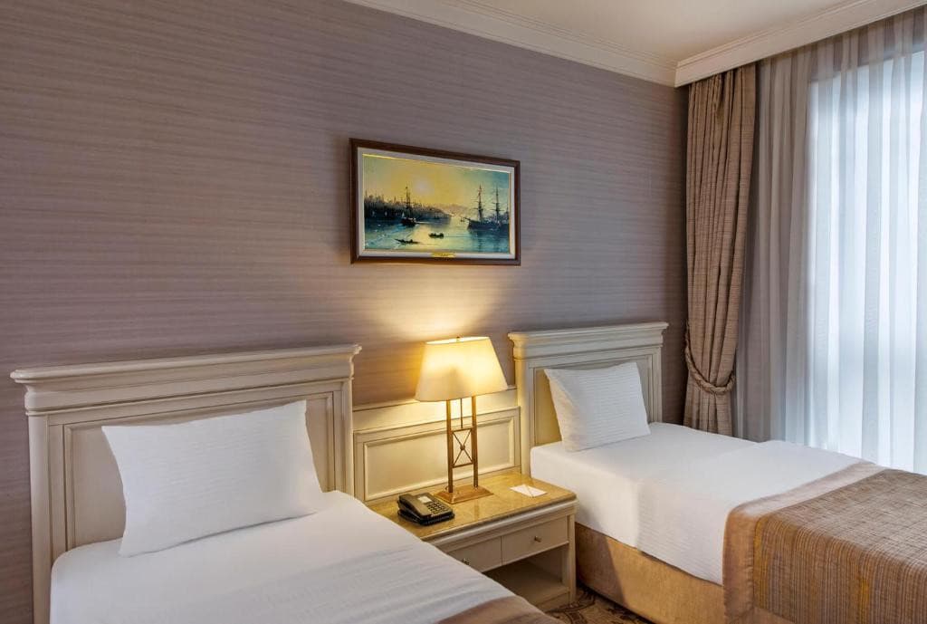 ELITE WORLD COMFY HOTEL